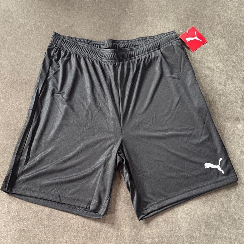 Men’s Puma Black Knit Athletic Sport Shorts Size L NWT